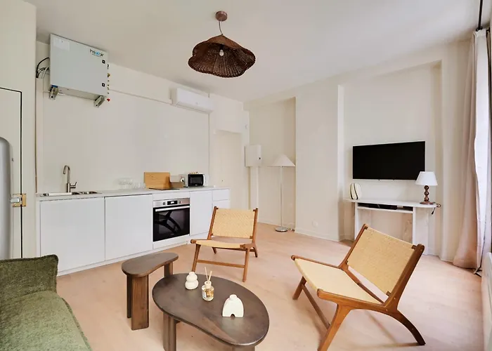 Apartament Triplex A Saint-germain-des-pres *