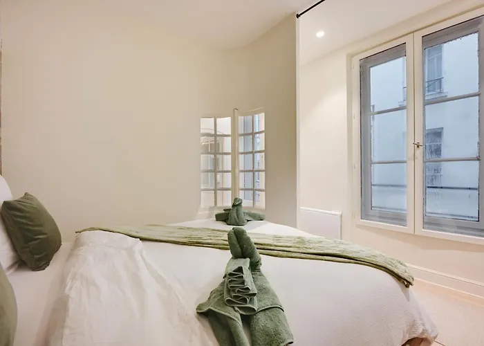 Triplex A Saint-germain-des-pres Apartament