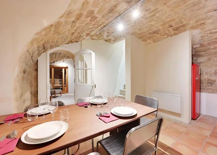 Apartament Triplex A Saint-germain-des-pres